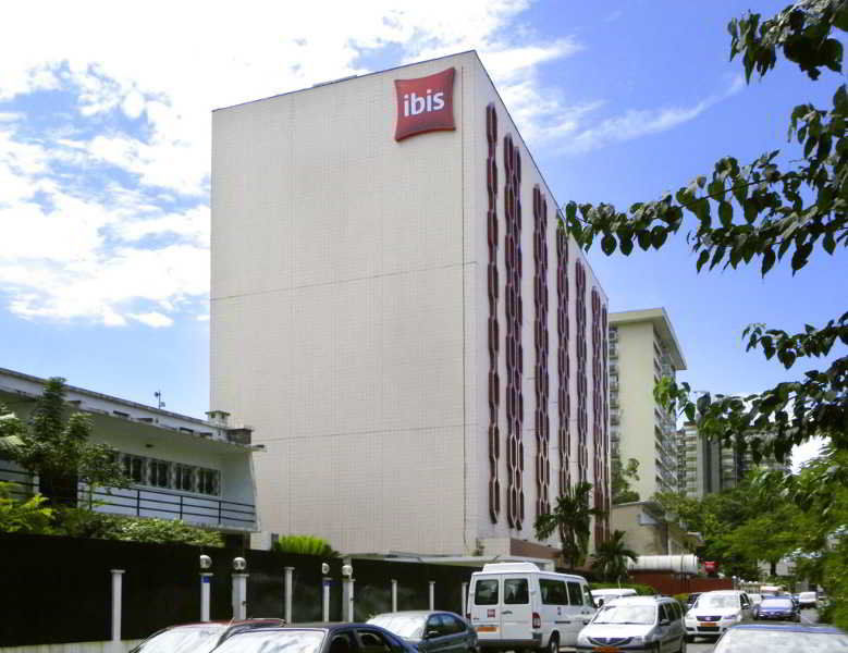 מלון Ibis דואלה מראה חיצוני תמונה